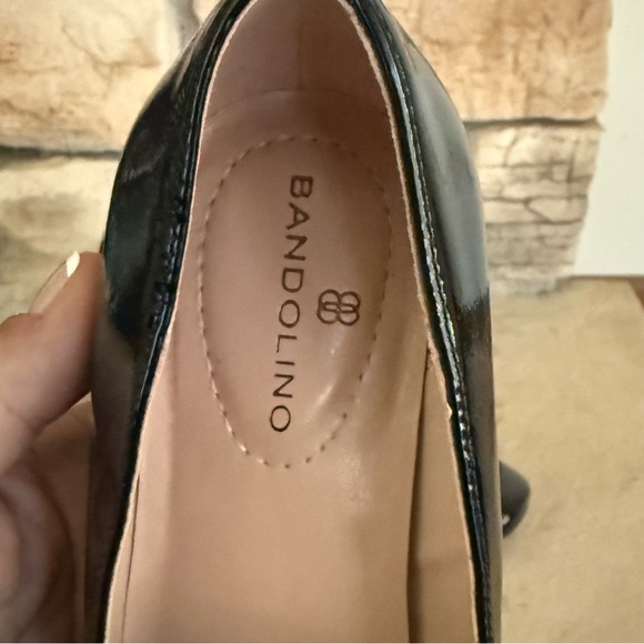 Bandolino Black Patent Leather Block heel Loafers with Gold Buckle Sz 6.5 - Picture 7 of 9